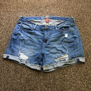 Arizona Jean Shorts